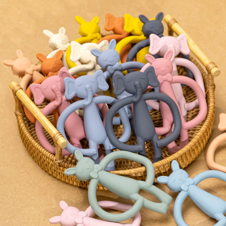 Panier d’anneaux de dentition animaux en silicone aux couleurs pastel pour bébé - Bébé Lova