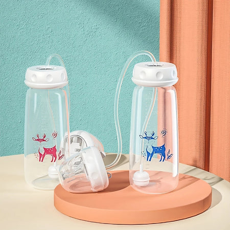 Deux coloris du biberon mains libres pour bébé présentés sur support pastel moderne - Bébé Lova