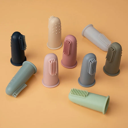 Ensemble de brosses à dents doigt en silicone sans BPA disponibles en plusieurs couleurs pastel pour bébé - Bébé Lova