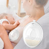 Collecteur de lait maternel en silicone utilisé pendant l’allaitement avec bébé - Bébé Lova