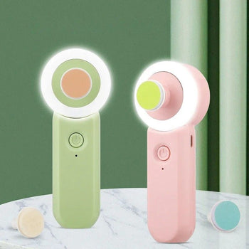Coupe-ongles électrique lumineux bébé coloris vert et rose avec lumière LED intégrée et têtes de limage interchangeables - Bébé Lova