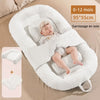Coussin anti-reflux bébé coloris blanc avec coussin incliné amovible et maintien enveloppant - Bébé Lova