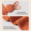 Détails du doudou lapin en mousseline avec forme tridimensionnelle et tissu double épaisseur en coton mousseline - Bébé Lova
