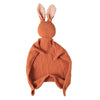 Doudou plat lapin en mousseline terracotta avec texture gaufrée douce et finitions délicates - Bébé Lova