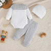 Vue arrière de l'ensemble 3 pièces bébé garçon gris et blanc avec body et pantalon côtelés - Bébé Lova