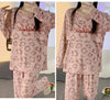 Ensemble pyjama allaitement vert pastel vue face coupe ample léopard debout - Bébé Lova