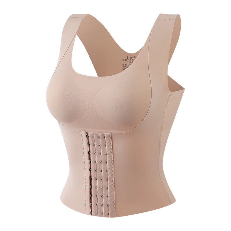 TriGaine vue trois-quart isolée coloris beige boutonnage frontal complet - Bébé Lova