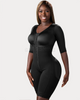 Gaine corps entier post chirurgie noire avec manches mi-longues et compression 3 niveaux portée de face par une femme souriante - Bébé Lova