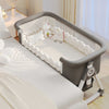 Lit bébé cododo SilentCrib installé chambre tour de lit peluches - Bébé Lova