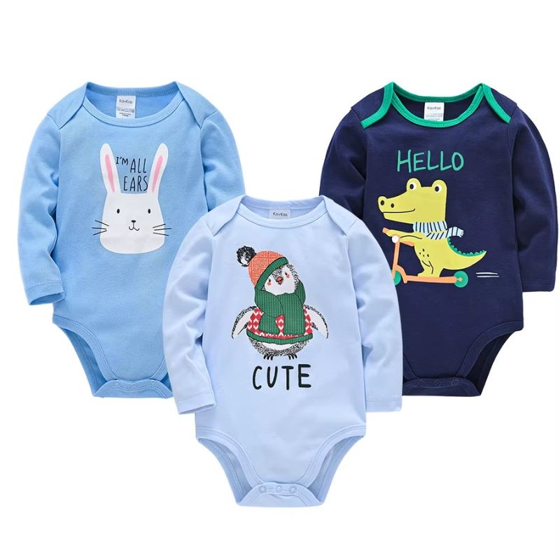 Lot de trois bodies bébé manches longues à motifs lapin, pingouin et crocodile dans les tons bleus - Bébé Lova