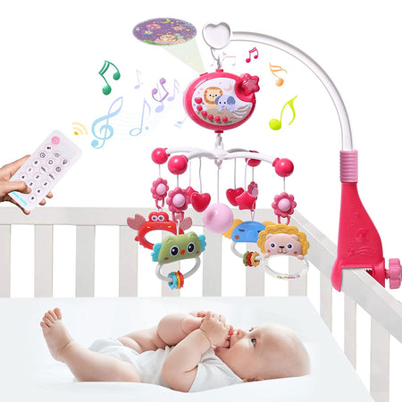 Mobile musical pour berceau avec projection lumineuse, télécommande et bébé allongé dans un lit rose - Bébé Lova