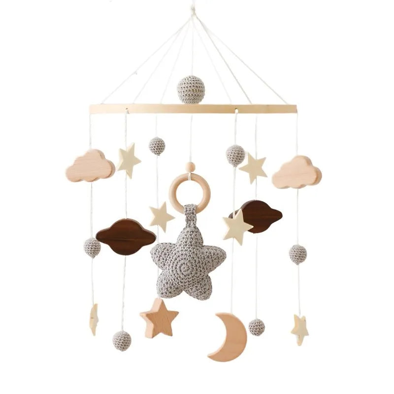 Variante lapin du mobile bébé Bellwood en crochet et bois naturel - Bébé Lova