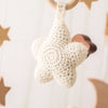 Support en bois naturel pour mobile bébé Bellwood - Bébé Lova