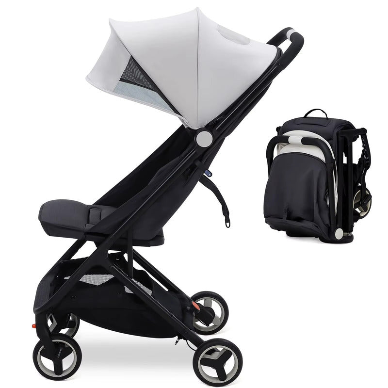 Poussette AirFold présentée dépliée et pliée en format sac à dos compact sur fond blanc - Bébé Lova