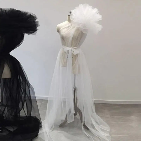 Robe SheerPhoto duo mannequins noir blanc tulle transparent maternité - Bébé Lova