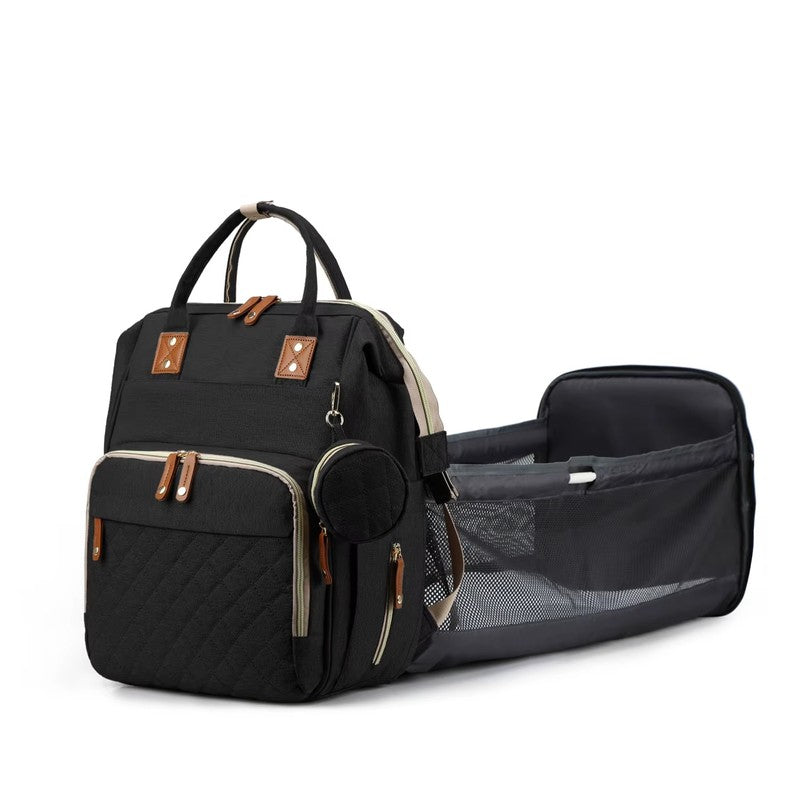 Sac à langer de voyage noir avec station à langer dépliée - Bébé Lova
