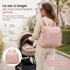 Sac à langer imperméable premium camel porté par une maman pour accompagner bébé partout - Bébé Lova