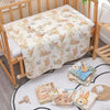 Serviette bébé en gaze de coton avec écureuils et fleurs des bois - Bébé Lova