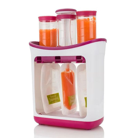 Station de remplissage pour sachets alimentaires bébé remplie de purée sur fond blanc - Bébé Lova
