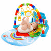 Bébé allongé sous un tapis gym musical avec arche colorée et jouets suspendus interactifs - Bébé Lova