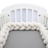 Tour de lit tressé blanc uni au design intemporel pour protéger bébé dans son berceau - Bébé Lova