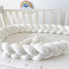 Tour de lit tressé blanc uni ShareTour protection barreaux berceau - Bébé Lova