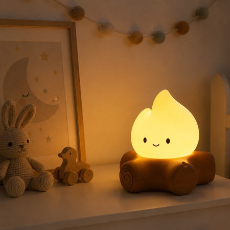 Veilleuse feu de camp décorative dans une chambre d’enfant apaisante - Bébé Lova